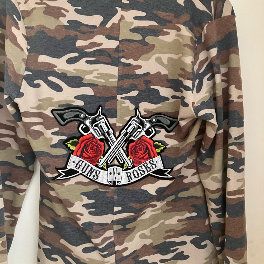Women’s. Size M Camo jacket with rock n roll graphics   Gorgeous !!! NWT